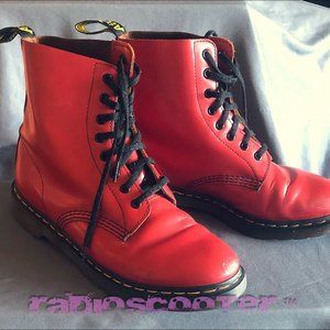 DR MARTENS The Original 1460 Red Boots USM 10